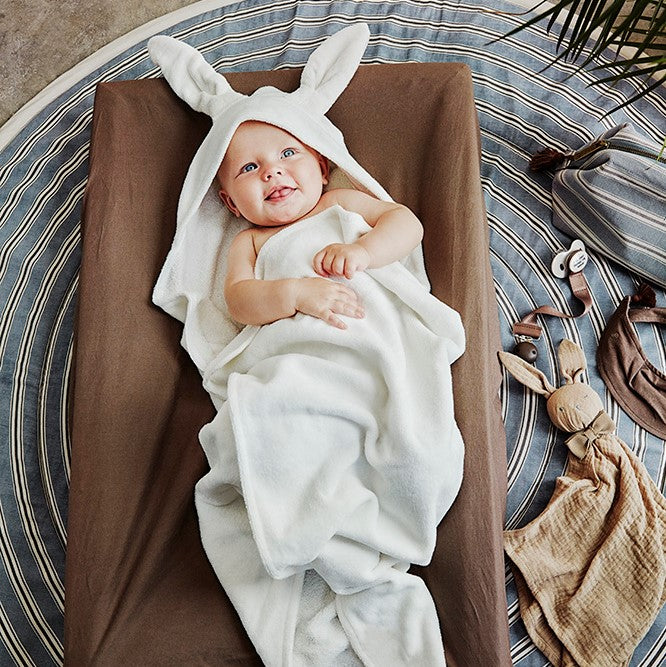 Elodie Details Hooded Towel - Vanilla White Bunny